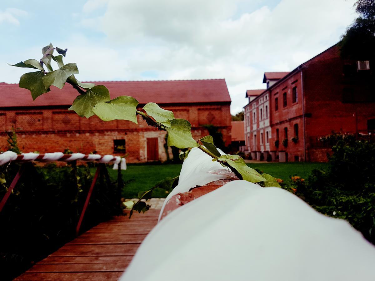 Hotel Leniwka Świebodzin Exteriér fotografie