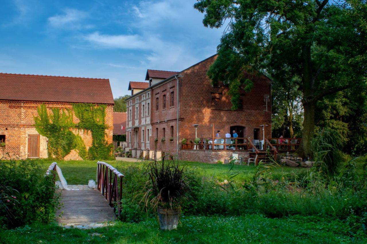 Hotel Leniwka Świebodzin Exteriér fotografie